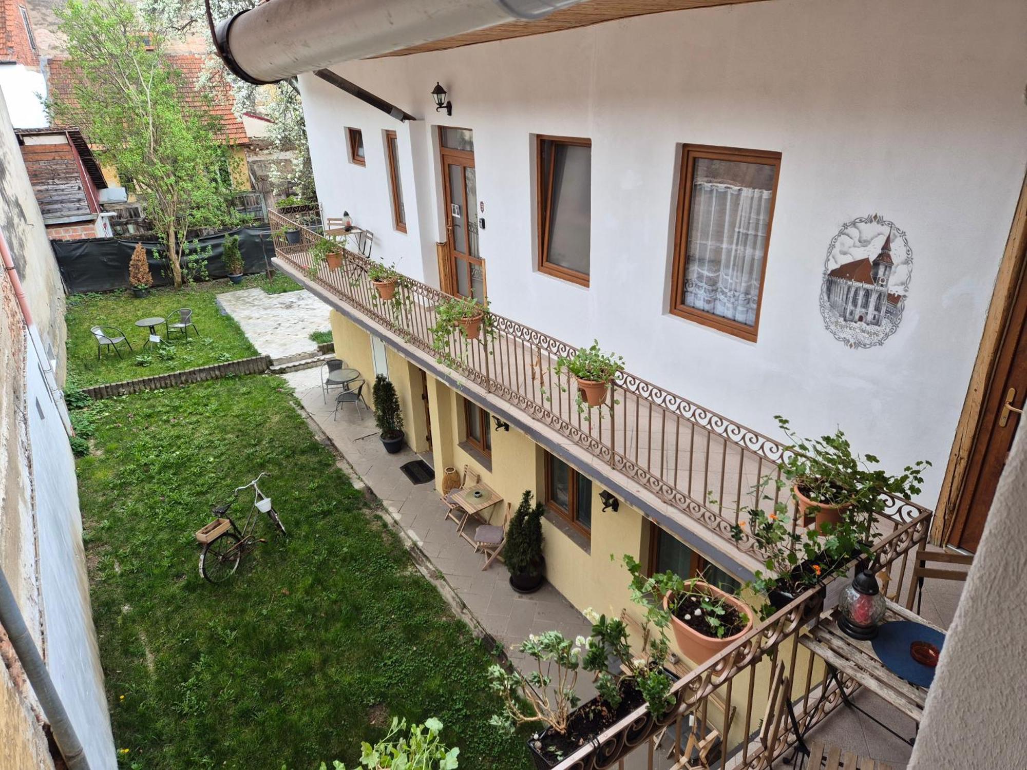 Saint John's 22 Braşov