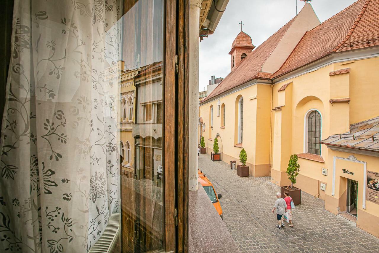 Saint John's 22 * Braşov